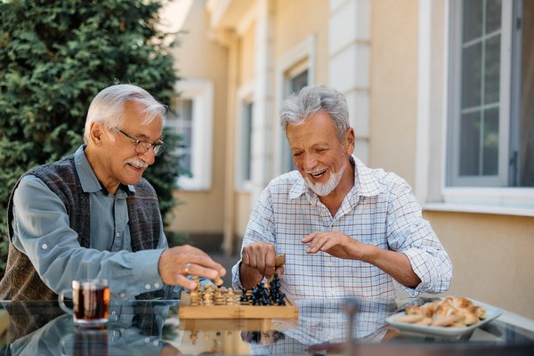 Nursing Homes vs. Independent Living Communities: What's the Difference?