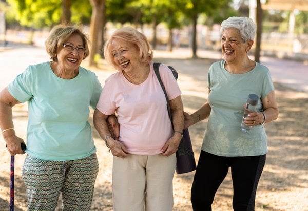 Kansas City Weather: Why Older Adults Choose Maintenance-Free Living